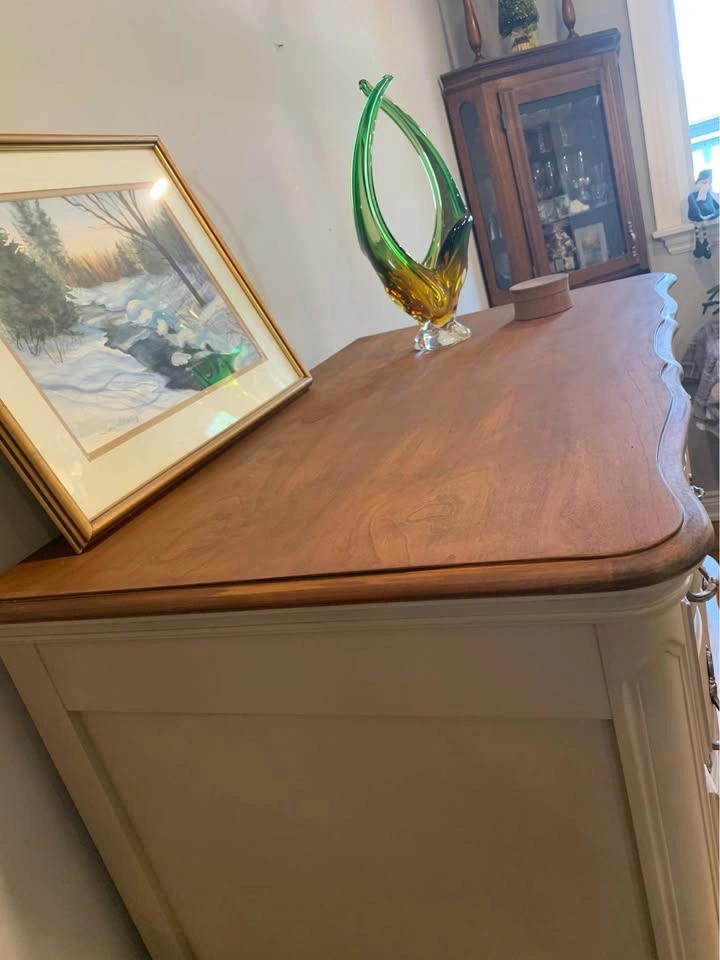 French Provincial Tall Boy Dresser made by Malcolm Furniture - photo 4