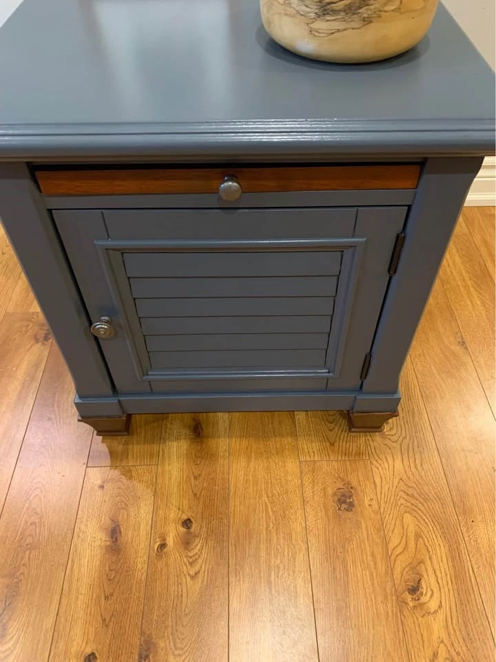 Modern farmhouse/coastal style side table/night stand (1) - photo 3