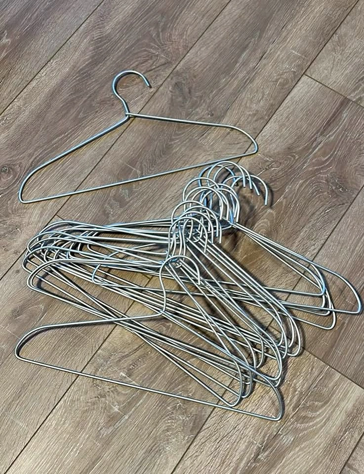 Set of 17 Aluminum Wire Clothes Hangers
