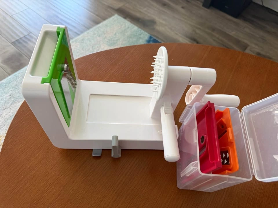 OXO Good Grips Spiralizer - photo 4