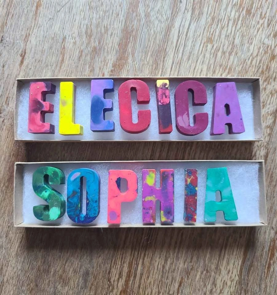 CUSTOM Crayon Name - photo 3