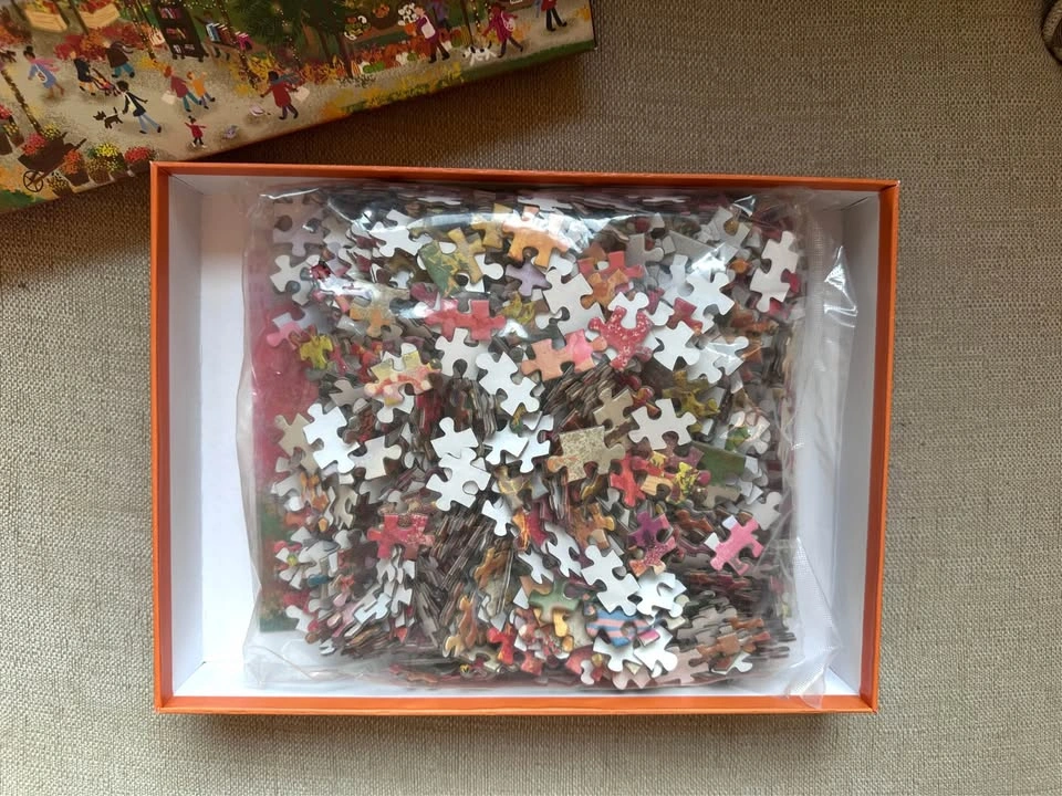 Galison Autumn at the City Market 1000 Piece Puzzle - New - photo 2