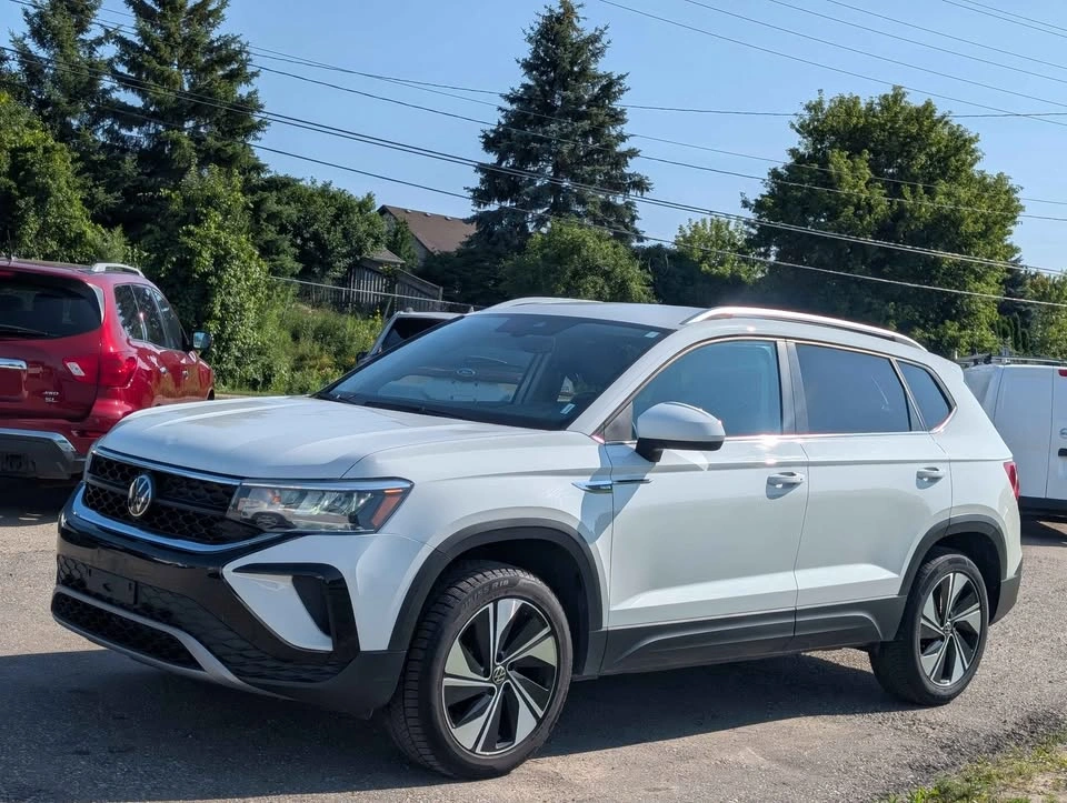 2024 Volkswagen Taos - photo 3