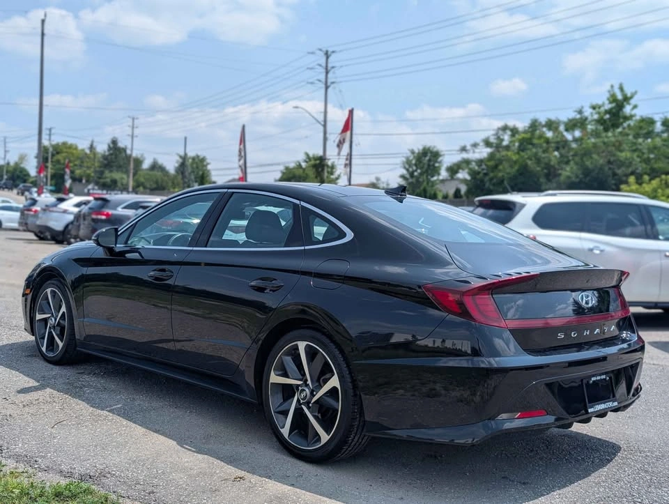2023 Hyundai Sonata - photo 3