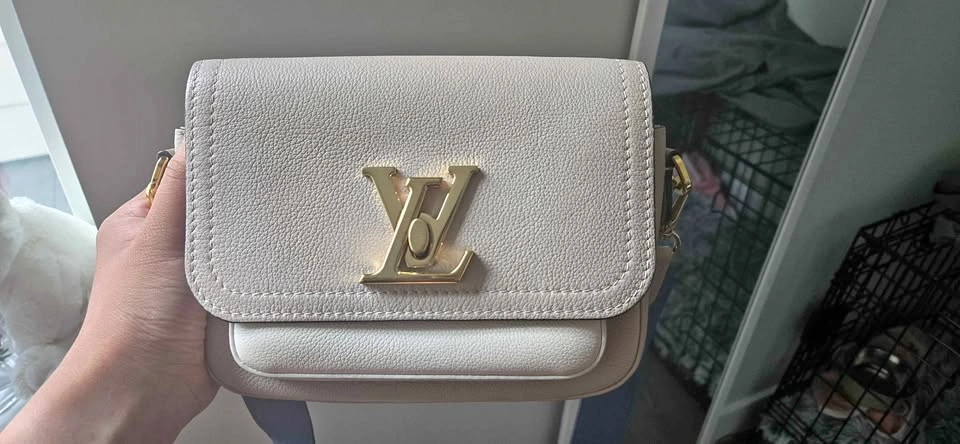 Louis Vuitton Grained Calfskin Lockme Tender Handbag - Greige