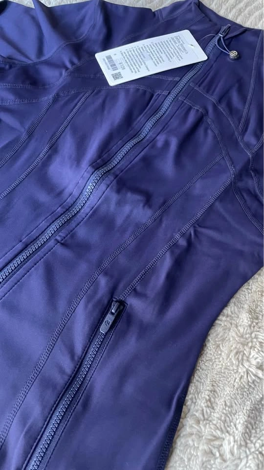 BRAND NEW Lululemon Define Set - photo 2