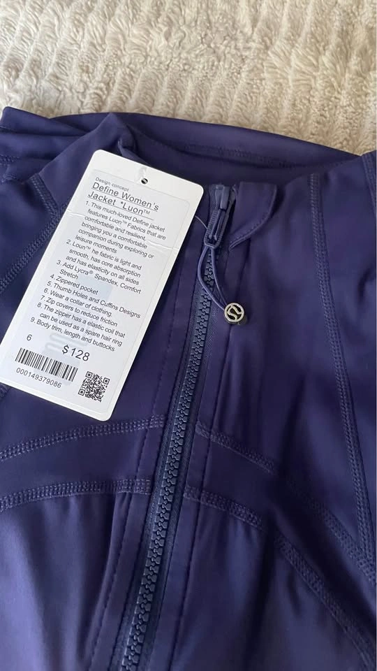 BRAND NEW Lululemon Define Set - photo 3