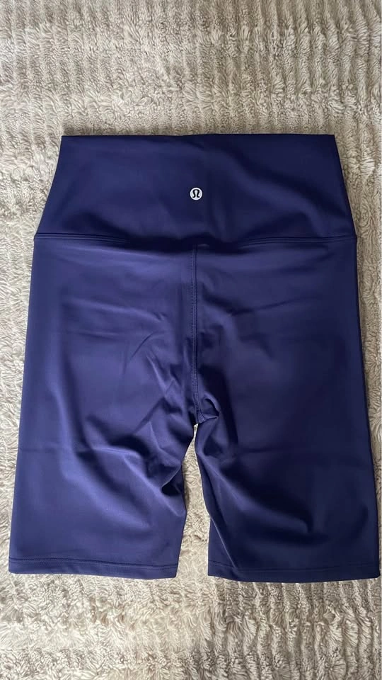 BRAND NEW Lululemon Align shorts 6” - photo 2