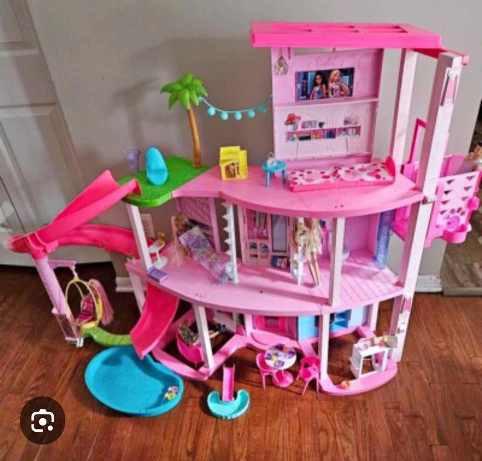 Barbie Dreamhouse Playset