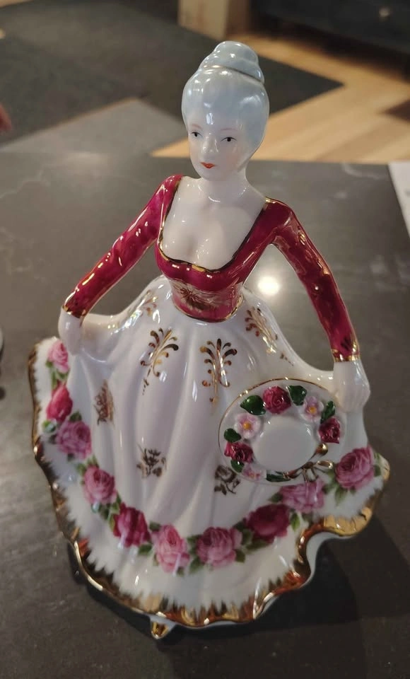 Precious moments and porcelain figurines - photo 3