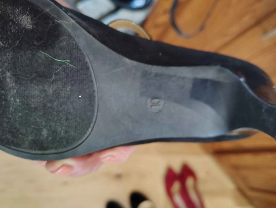 Black heels - photo 3