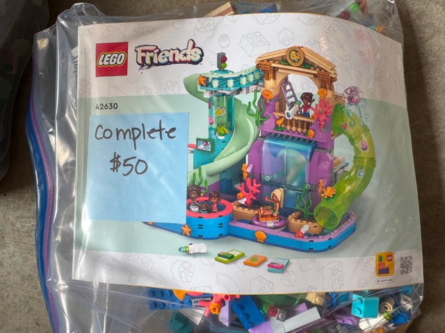 Lego Friends Heartlake City Water Park 42630