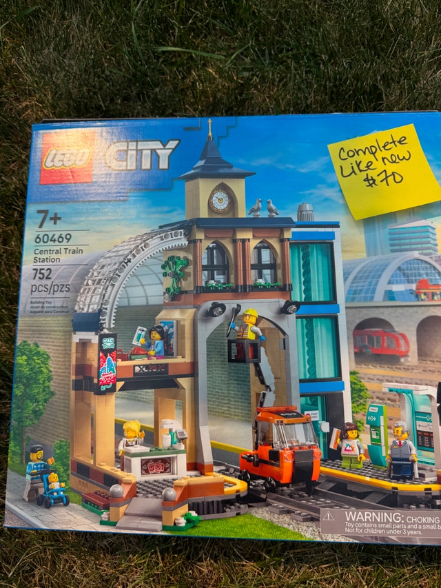 Lego City Central Train Station 60469