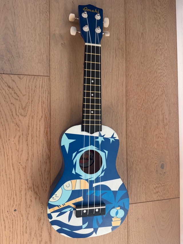 Amahi Ukulele