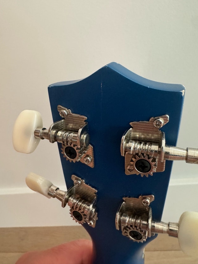 Amahi Ukulele - photo 3