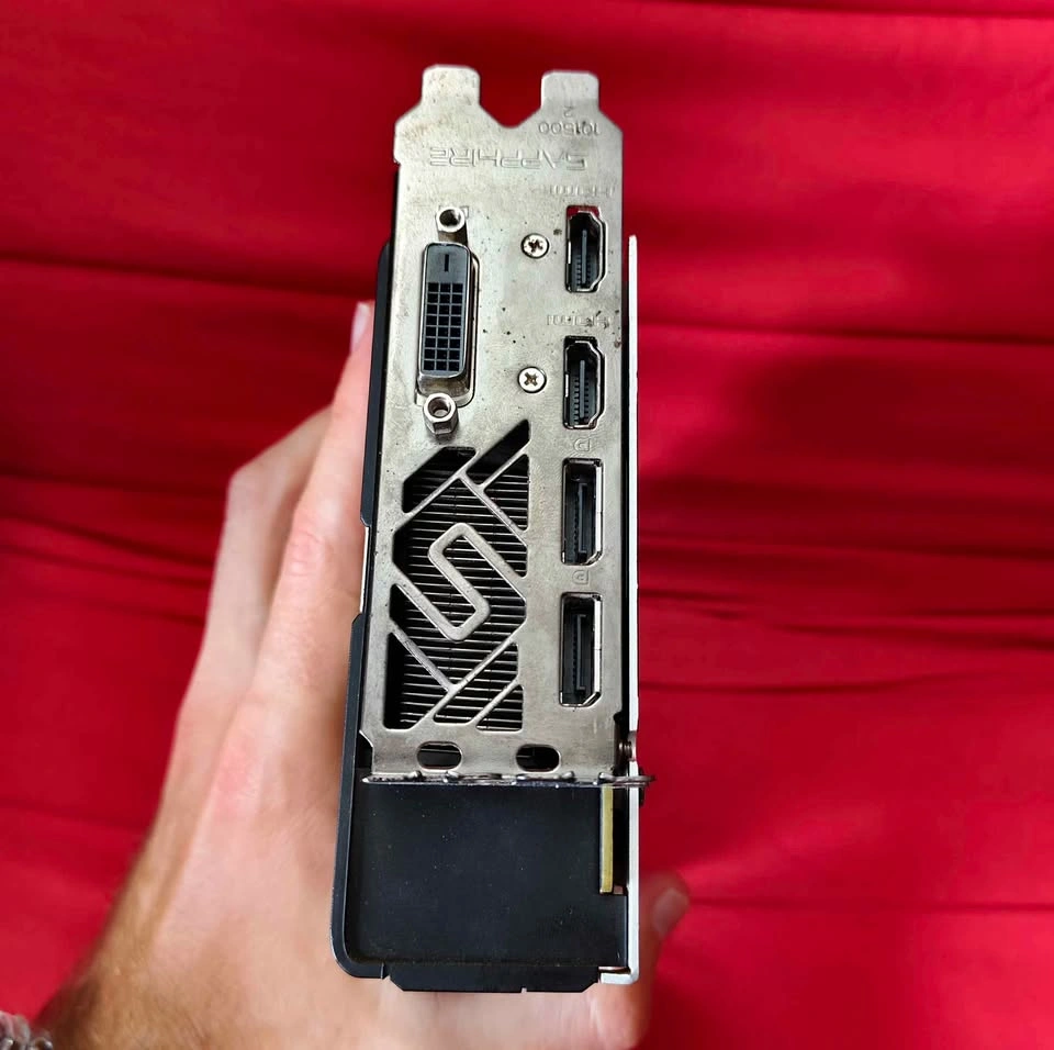 AMD RX 570 8GB Sapphire Nitro+ Graphics Video Card - photo 5