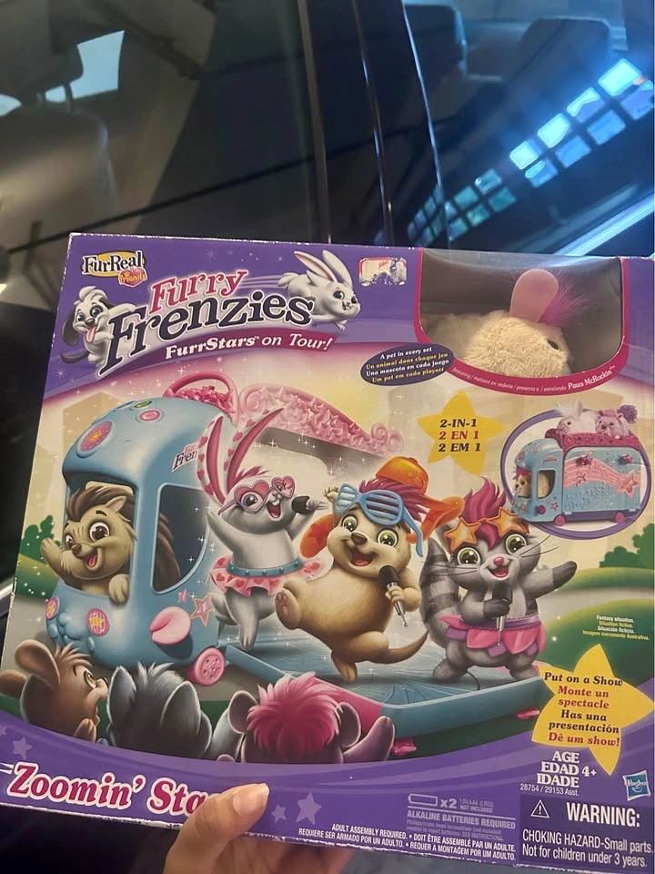 Furry Frenzy Toy Kit