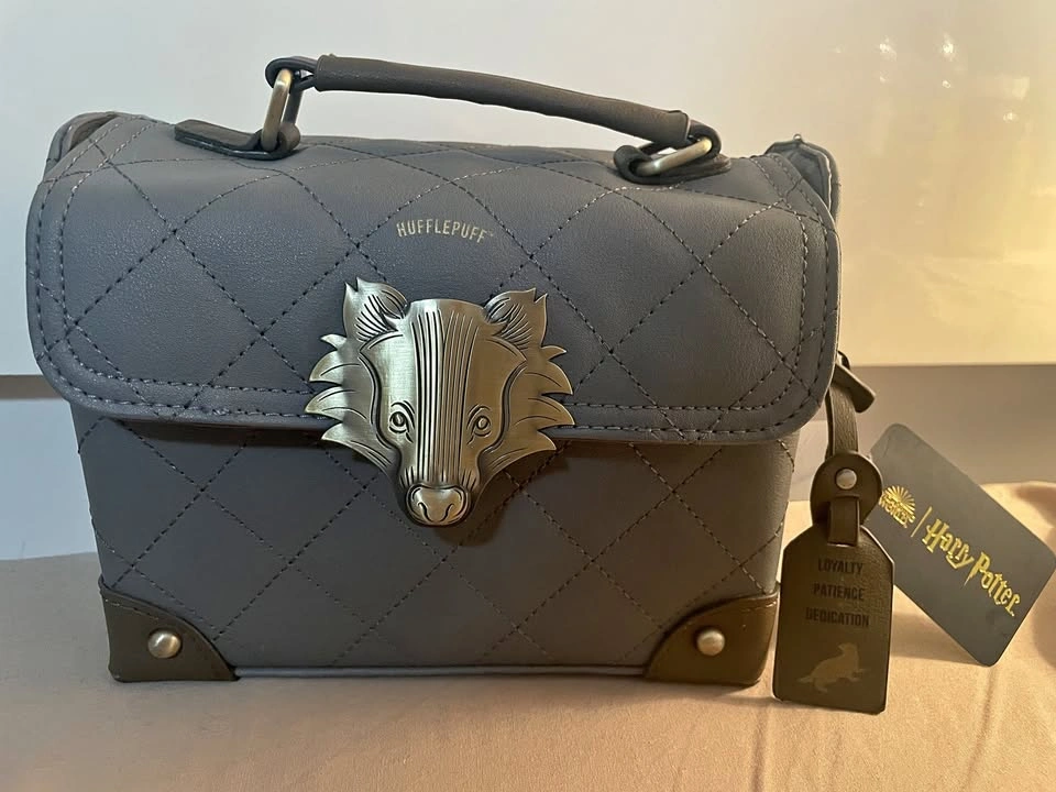 Harry Potter Hufflepuff Trunk Bag