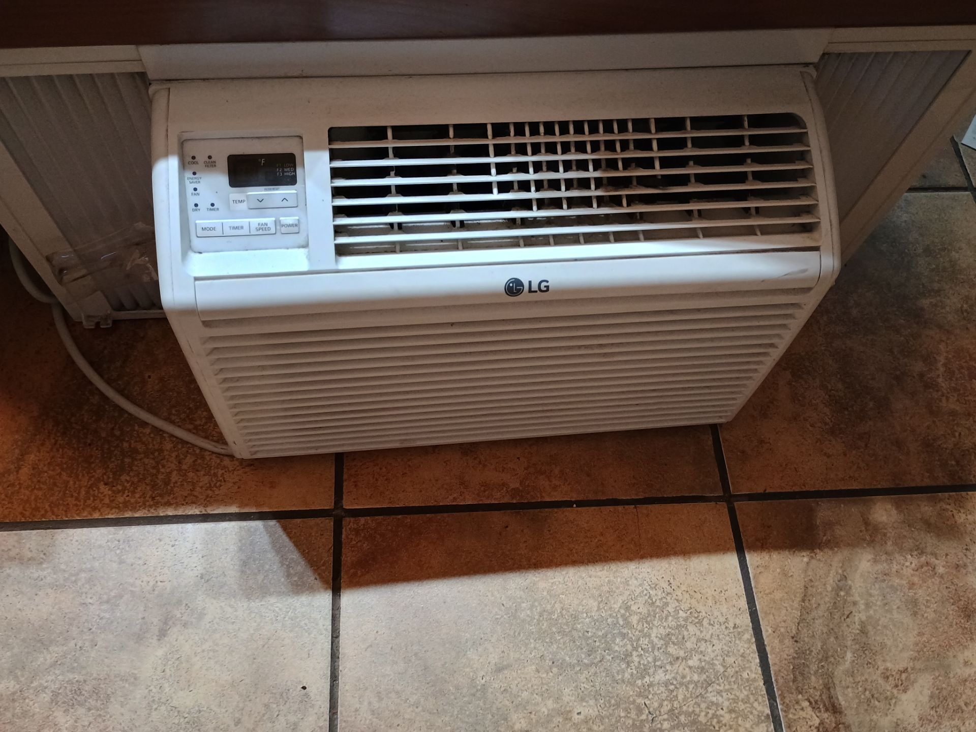 LG 6,000 BTU Air Conditioner
