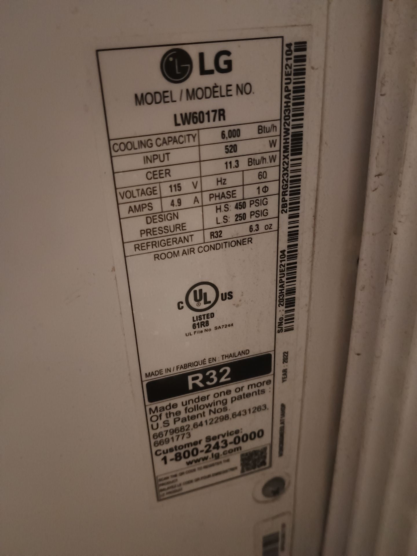 LG 6,000 BTU Air Conditioner - photo 4