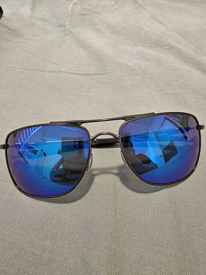 Oakley Sunglasses Gauge 8