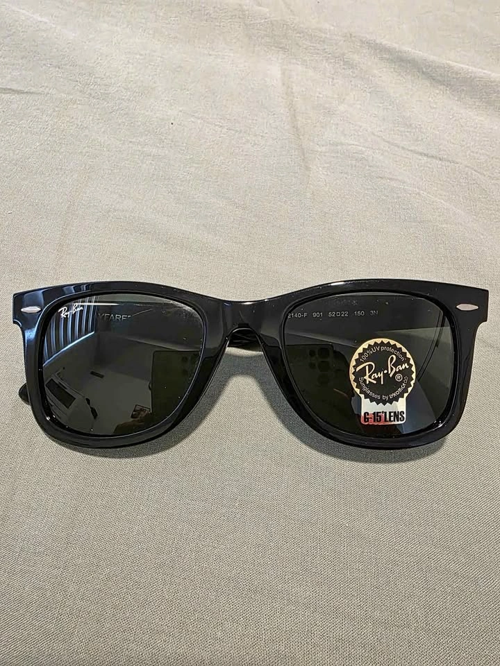 Ray-Ban Wayfarer
