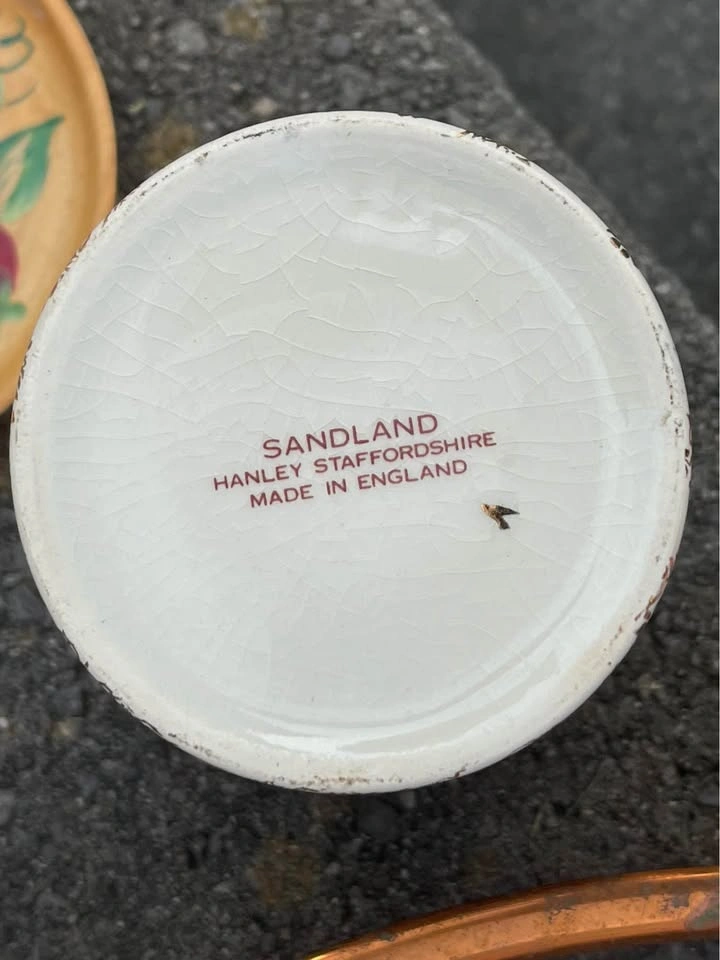 Hanley Staffordshire made in England sand land cup - photo 2