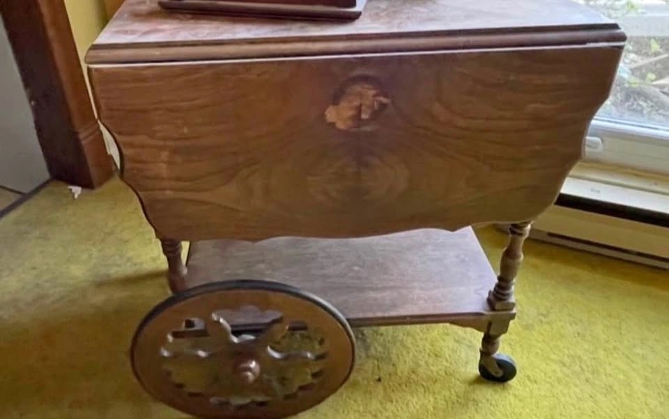 Vintage tea cart - needs TLC