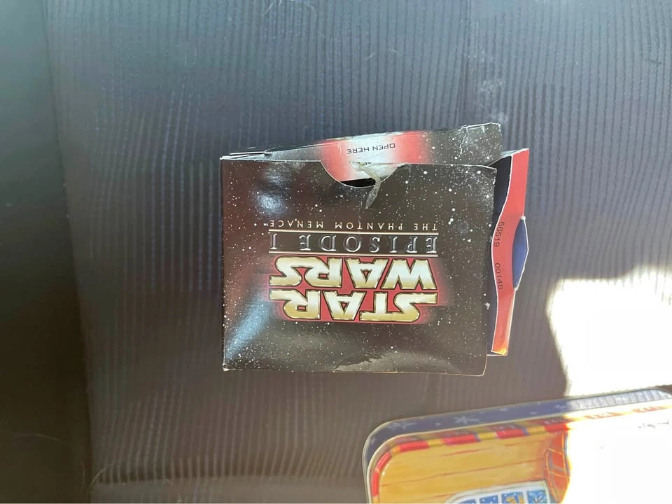 Vintage Star Wars Burger King toy - squishy jar jar