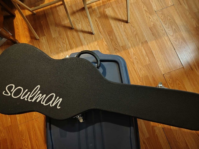 Soulman T-400 Telecaster-style guitar w/ locking hardcase - photo 4