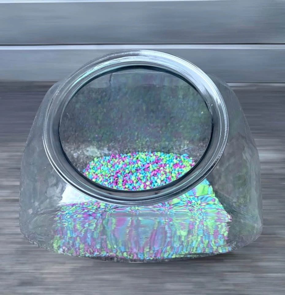 2 Gallons Glass Fish Bowl with Multi-Colored Gravel - photo 4