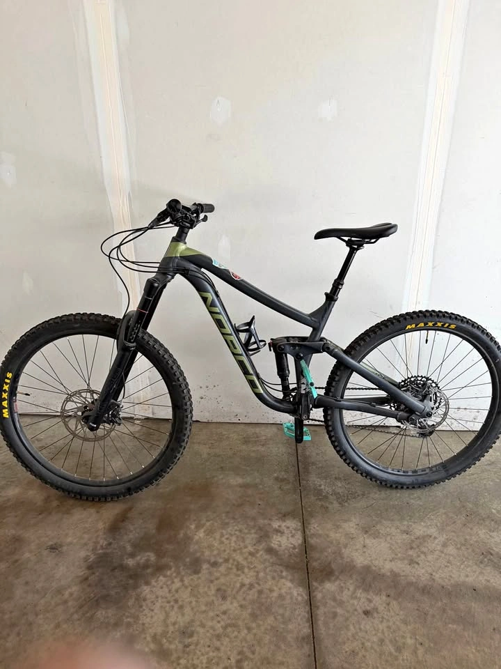 Norco range a1 mountain bike
