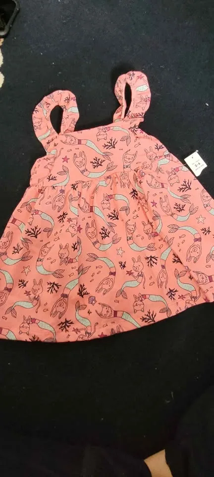 Brand new baby girl clothing image indicator(3)