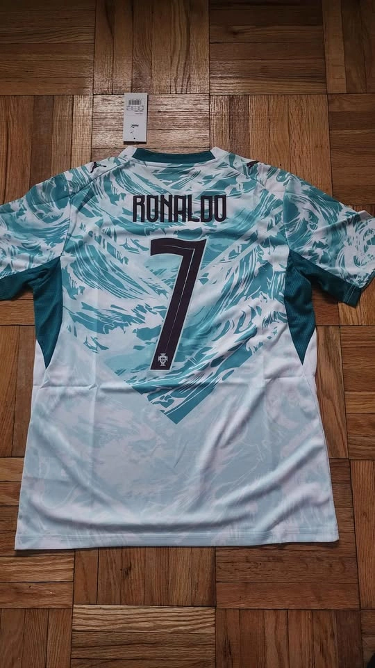Puma Portugal Ronaldo #7 Jersey size L XL - photo 3