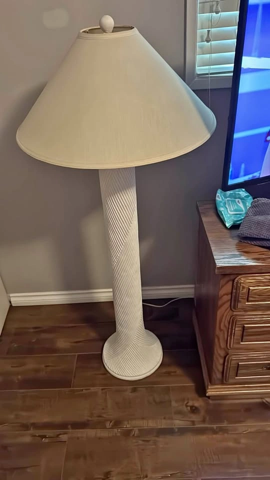 Vintage White Textured Plaster Floor Lamp