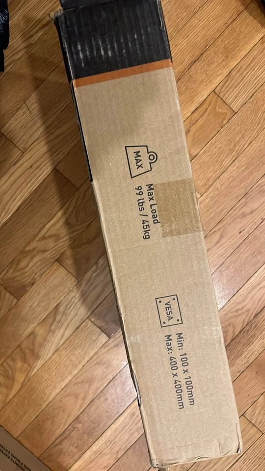 TV mount- Full motion (26” to 74”) - photo 4