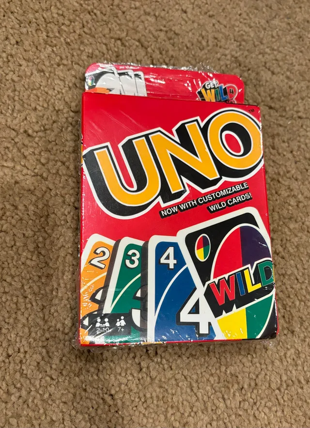 NEW - UNO card game thumbnail