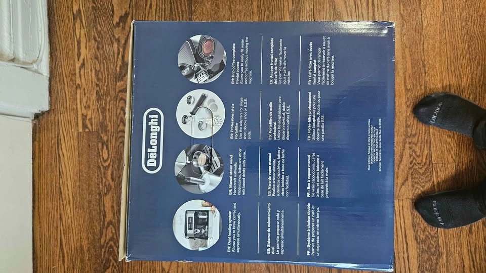 DeLonghi All-in-One Coffee & Espresso Machine COM530M - photo 3