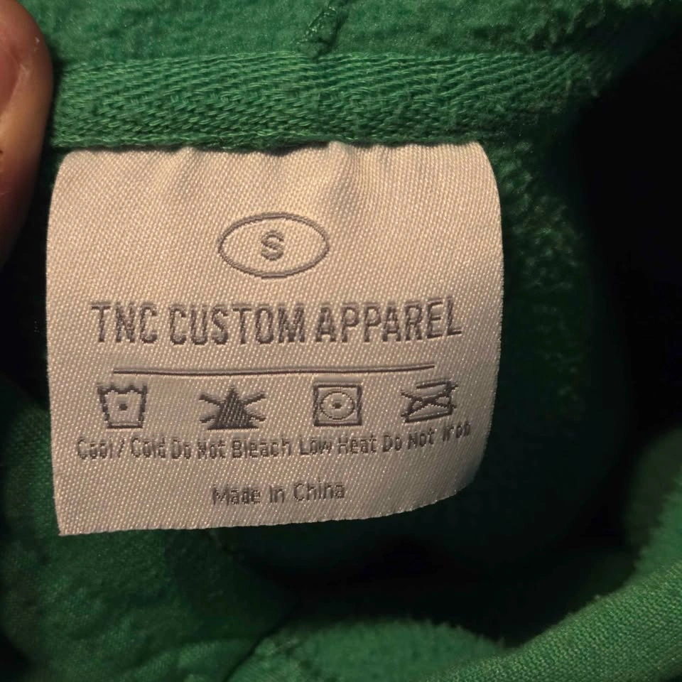 3 hoodies for 15 - photo 3