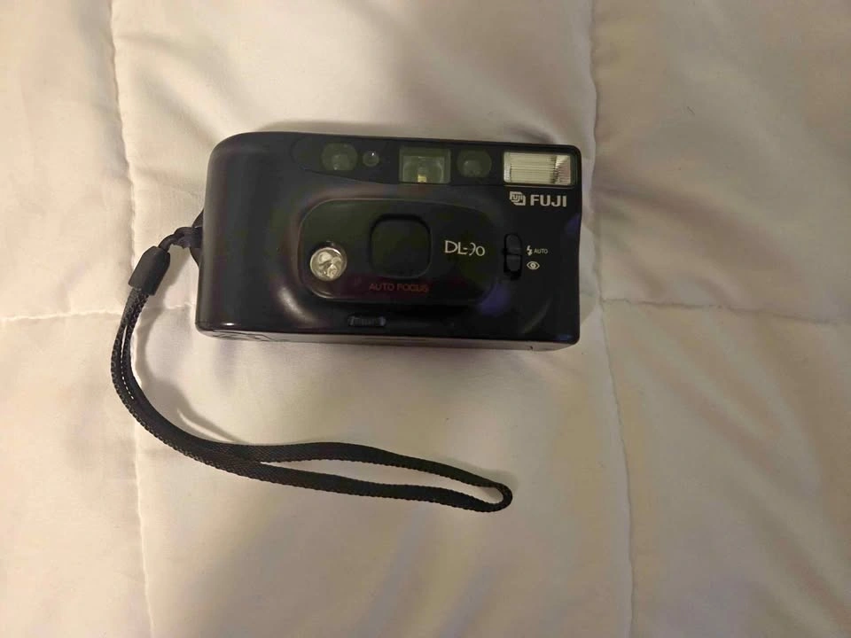 FujiFilm DL90 Film Camera