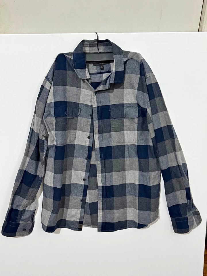 Banana Republic Gingham Flannel Shirt - Size M