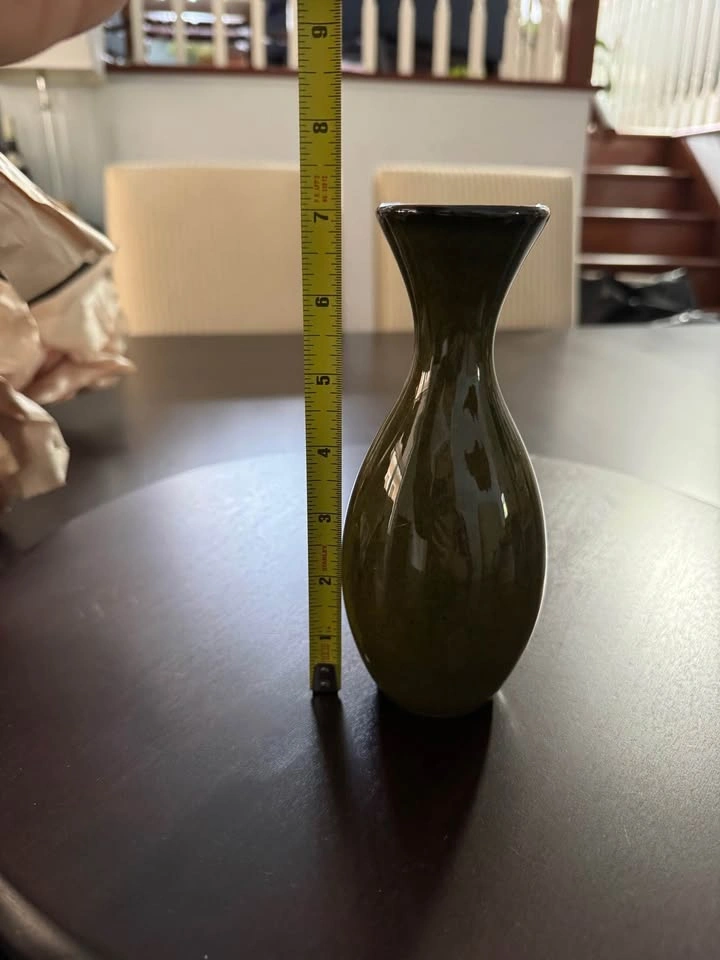 Vintage Canadian Pottery Green Glaze Vase - photo 2