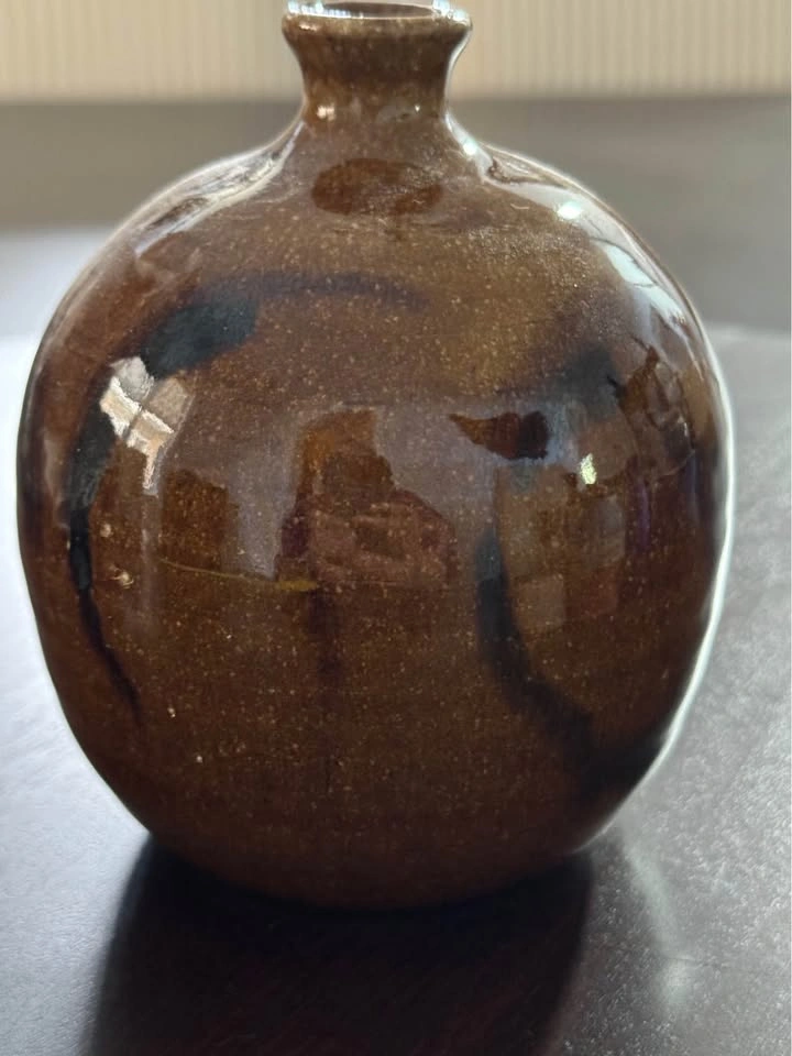 Small Round Brown signed pottery Vase - photo 2