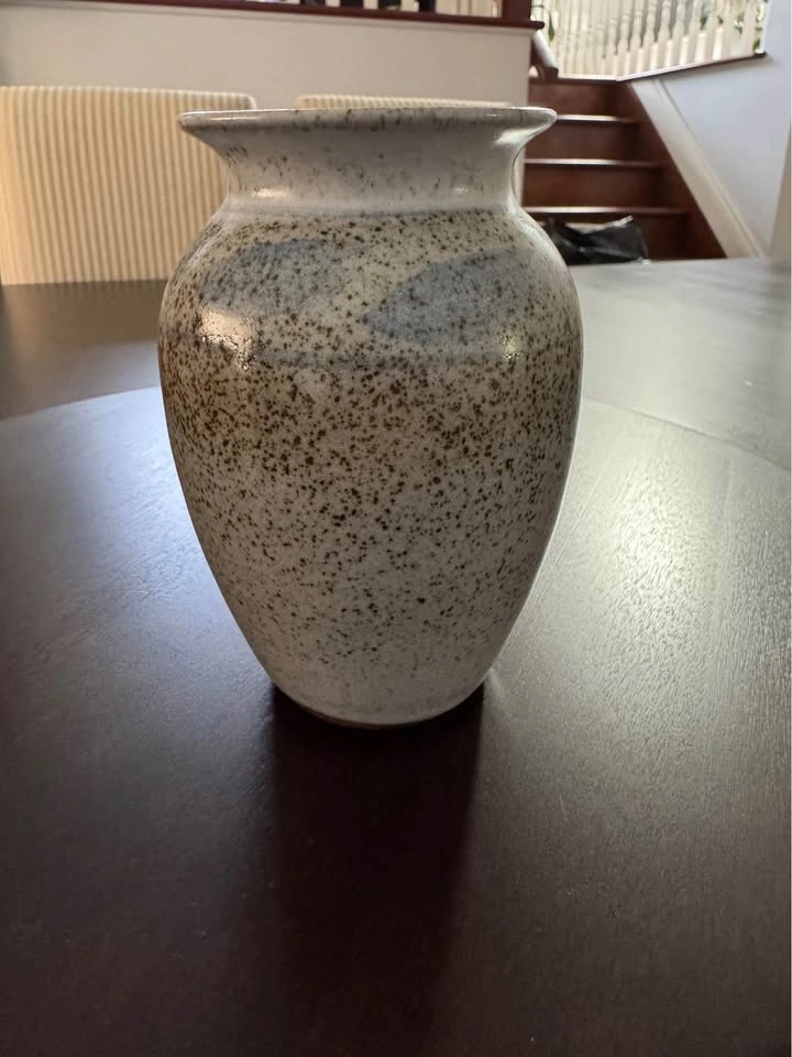 Wylam Institute 1896-1996 Commemorative Pottery Vase - photo 3