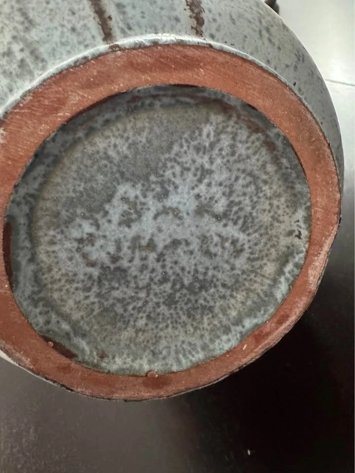 Vintage Blue Mountain Canadian Potter Vase - photo 5