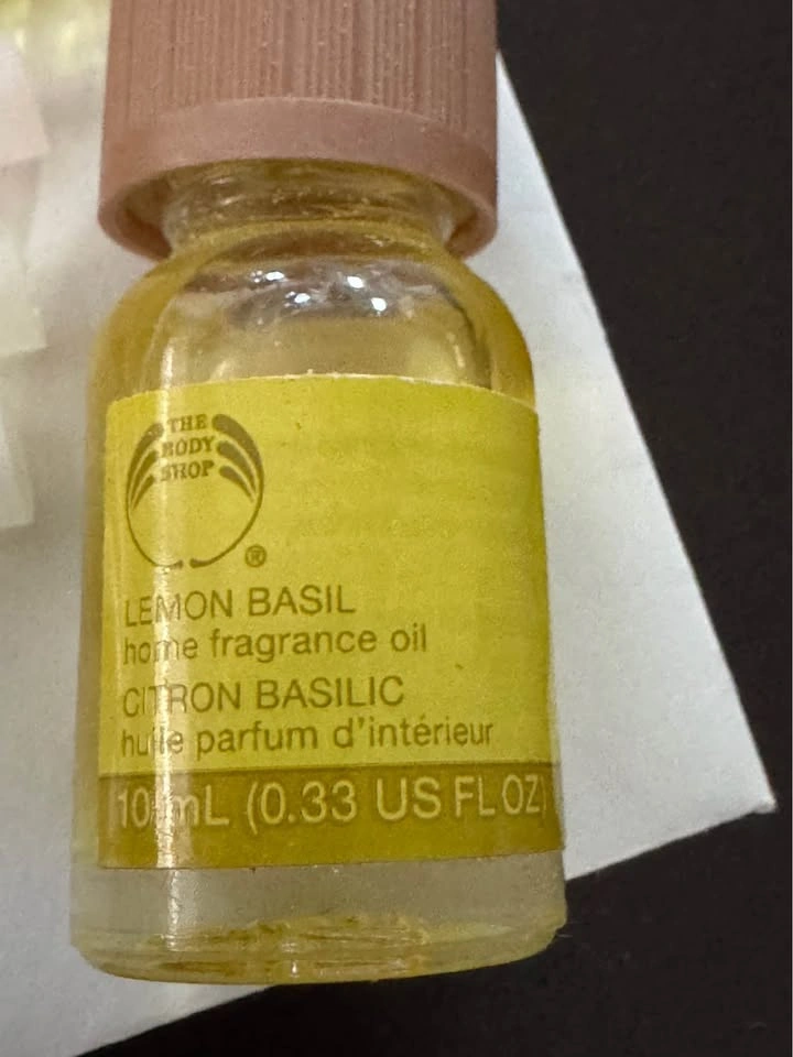 The Body Shop Oil Burner with rare and discontinued Fragrance Oi - photo 4