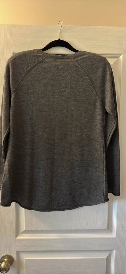 Tahari 100% Extrafine Merino Wool Sweater Large - photo 3
