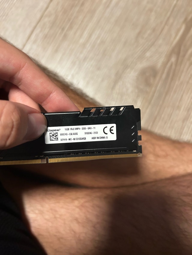 Kingston Fury DDR4 16GB RAM - photo 2