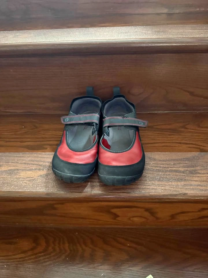 Merrell Red and Black Mary Jane Shoes Size 8