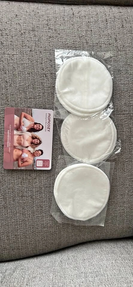 Momcozy reusable nursing pads